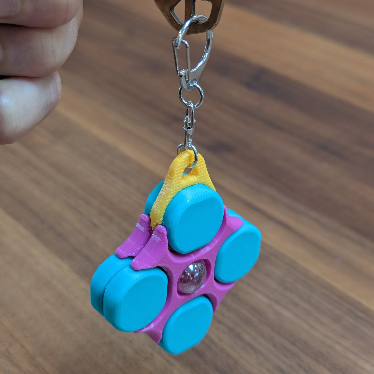 Charm Display Chain